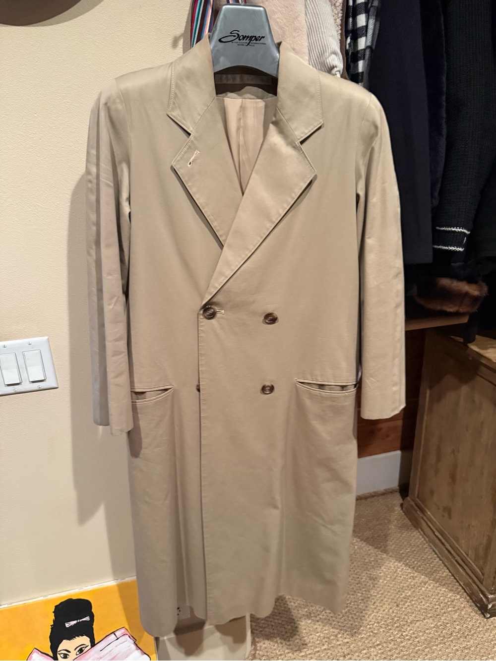 Perry Ellis Double-Breasted Beige Trench Coat